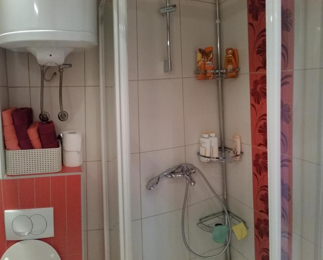Apartman Ena Vlasic Bagian luar foto