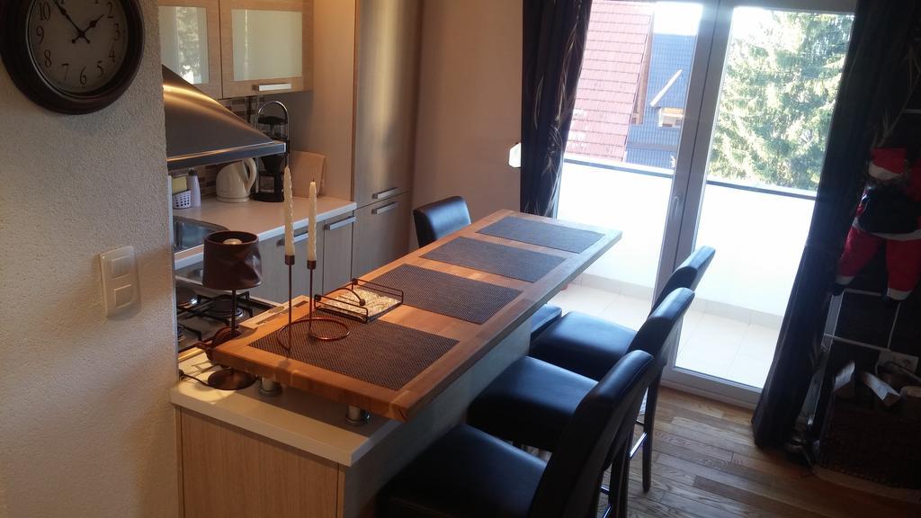 Apartman Ena Vlasic Bagian luar foto